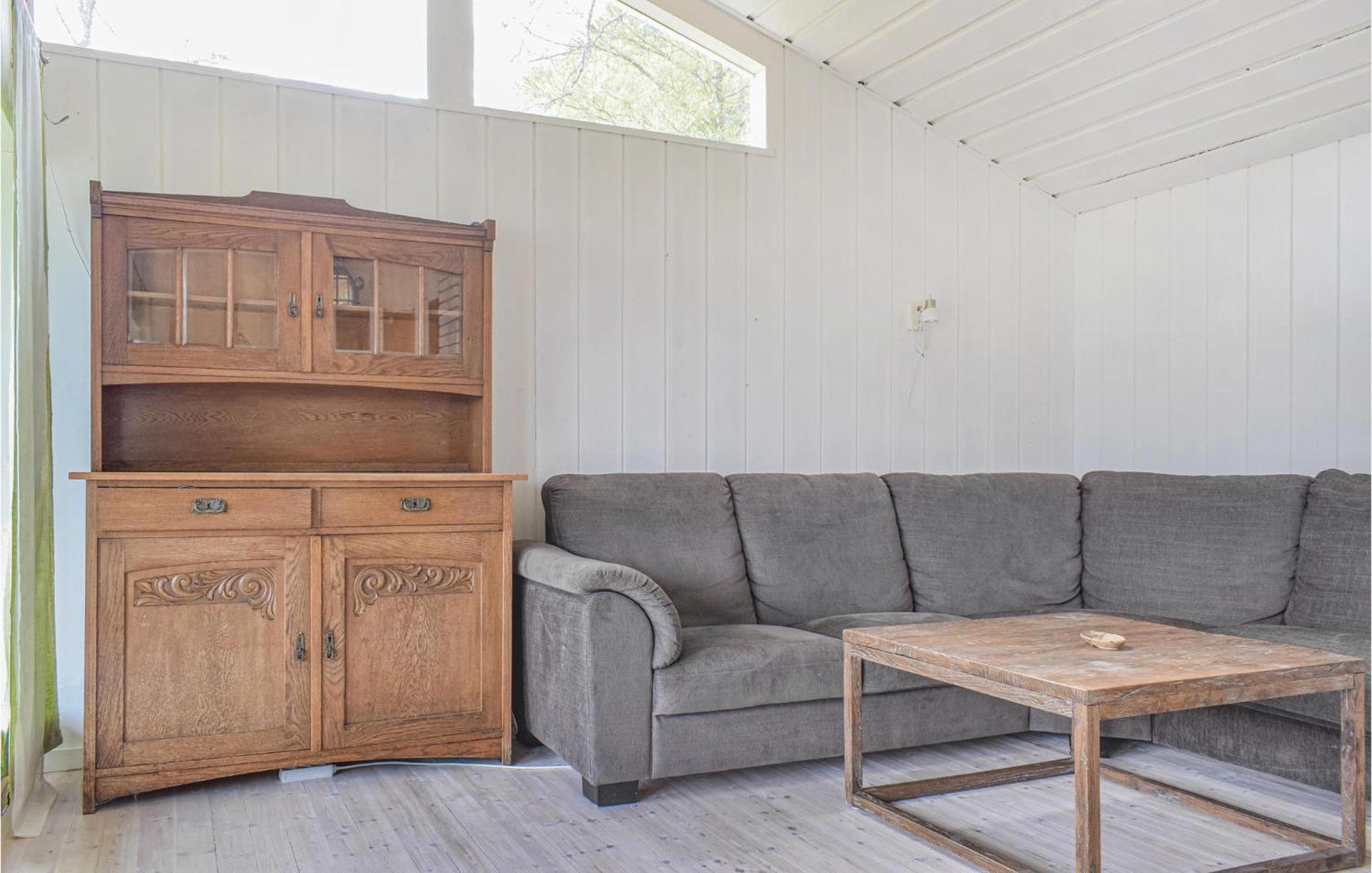 Beautiful Home In Vallavik With Kitchen Bu Εξωτερικό φωτογραφία
